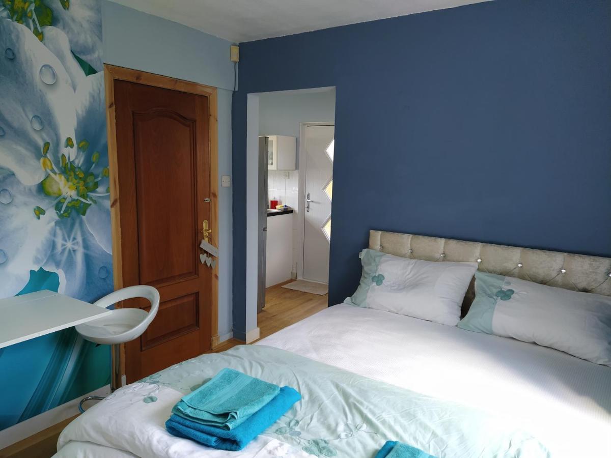 Ferienwohnung Self Catering Studio Flat Edinburgh Exterior foto