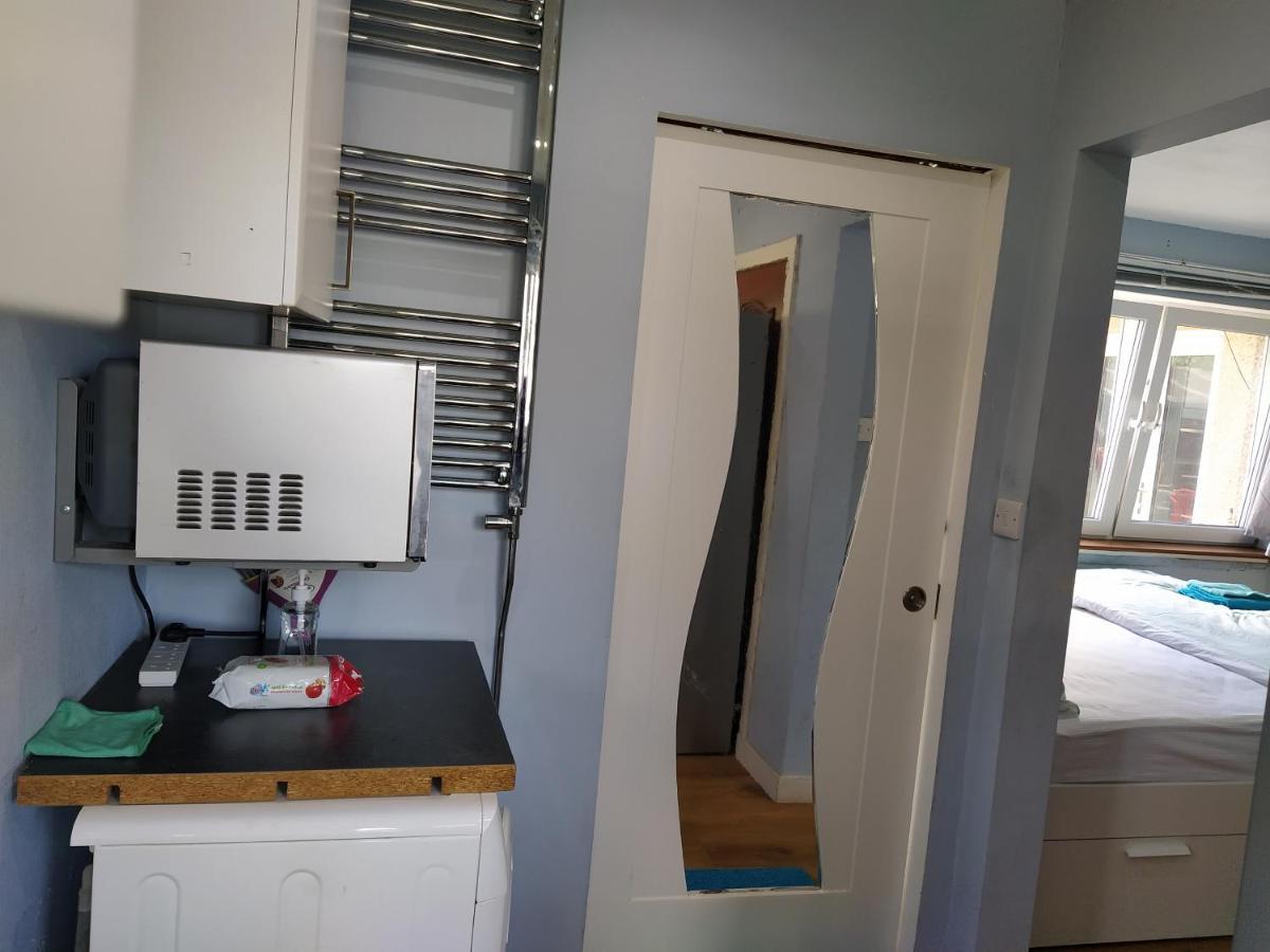 Ferienwohnung Self Catering Studio Flat Edinburgh Exterior foto