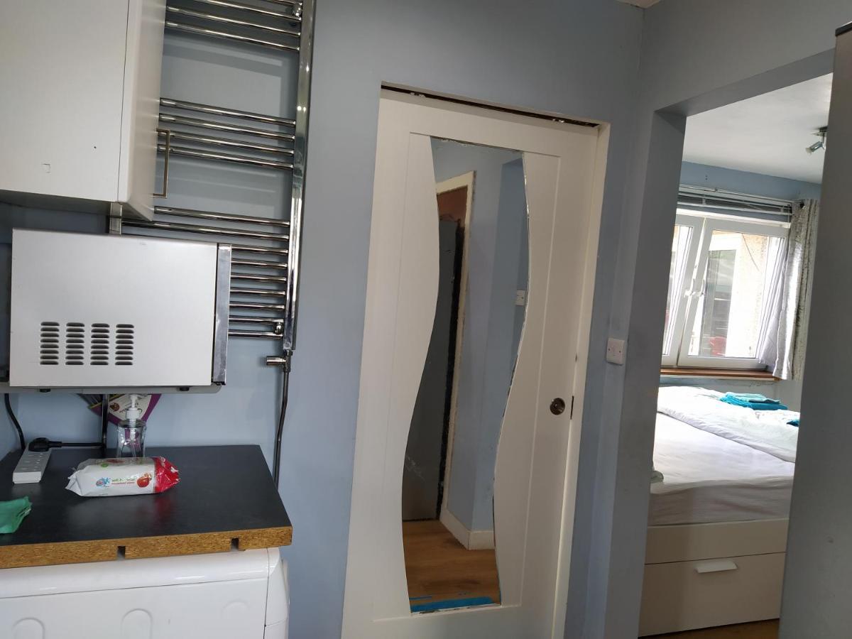 Ferienwohnung Self Catering Studio Flat Edinburgh Exterior foto